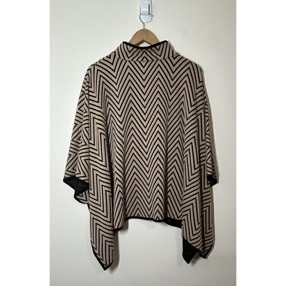 Chico's Travelers Collection Women’s S/M Chevron Jacquard Jacket Poncho - Picture 2 of 7